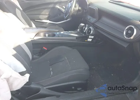 2021 Chevrolet Camaro Rwd Lt1 z USA, uszkodzony, nr VIN 1G1FF1R70M0141826